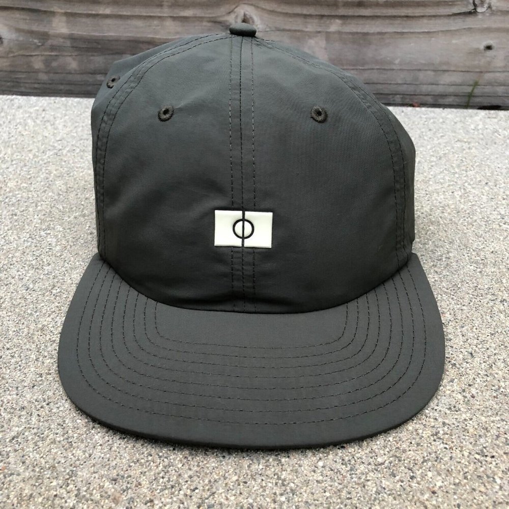 STATES Lightweight Strapback Hat Cap Men's Adjustable Grey Moisture Wicking‌